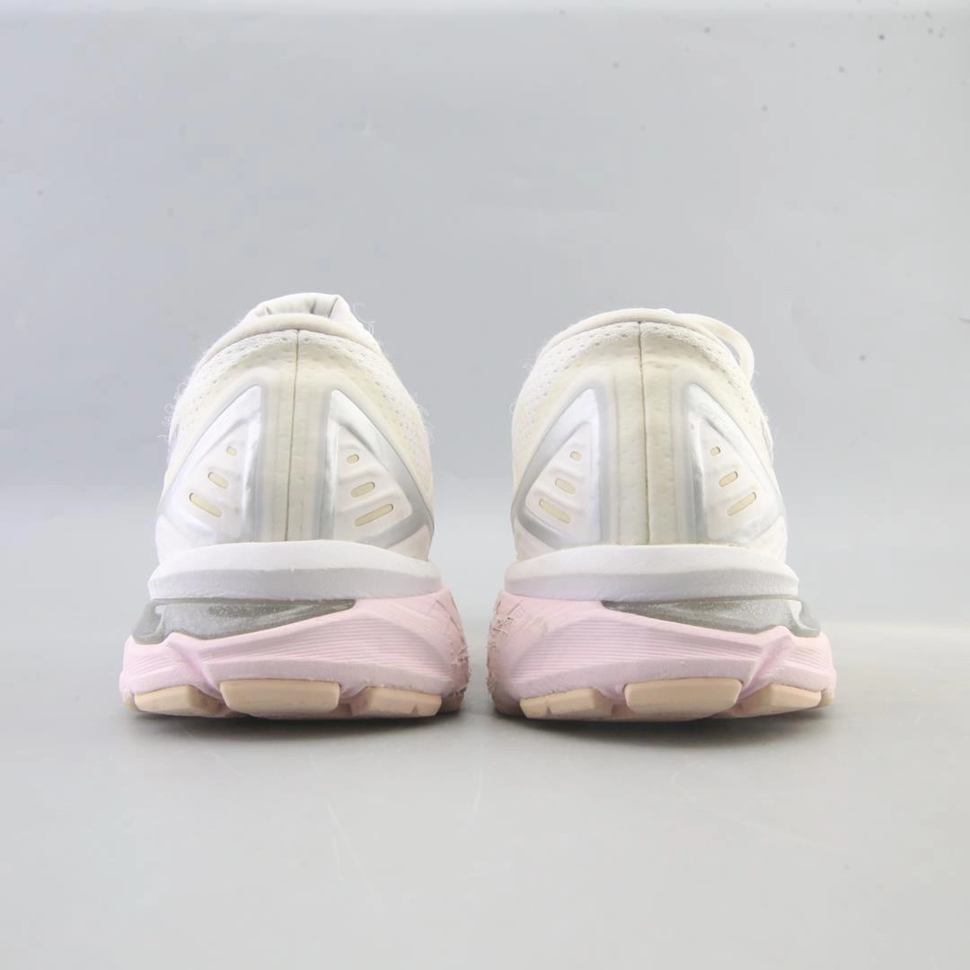 ASICS GT-2000 9 performance running shoe photos