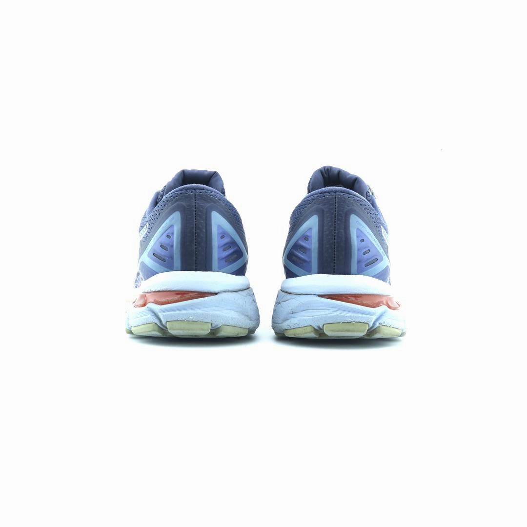 ASICS GT 2000 9 performance running shoe photos