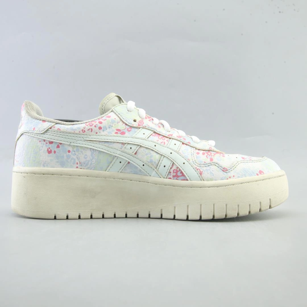 ASICS JAPAN S PF lightweight athletic shoe visuals