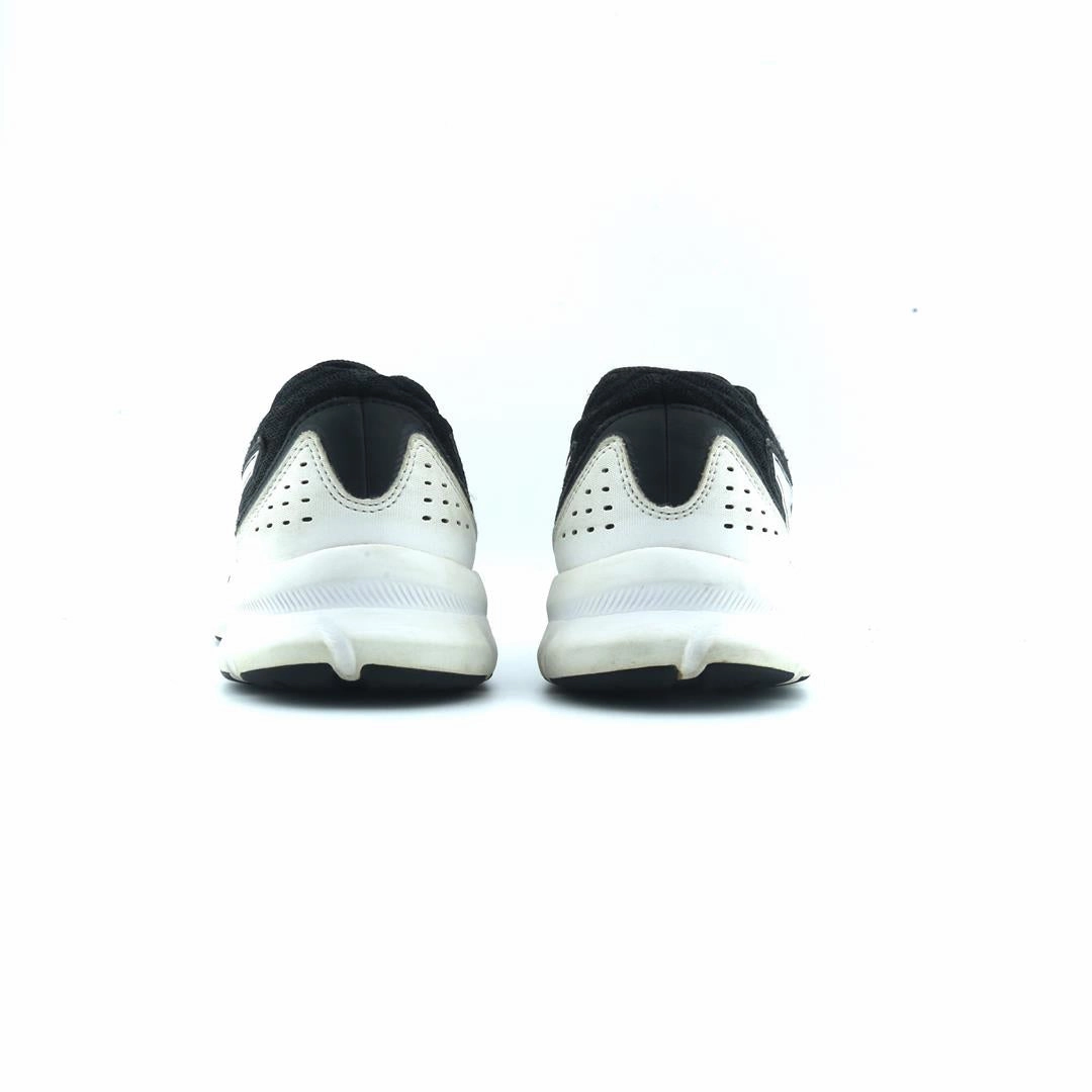 ASICS JOLT 3 performance running shoe photos