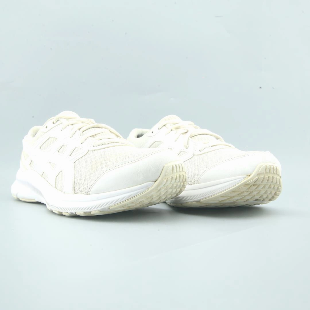 ASICS JOLT 3 performance running shoe photos