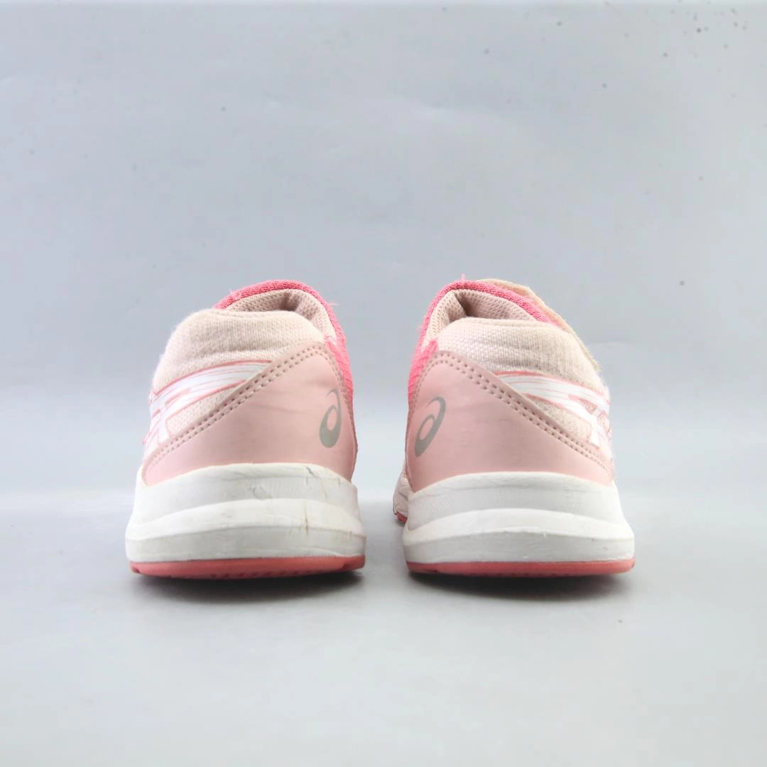 ASICS LAZERBEAM KA MG lightweight athletic shoe visuals