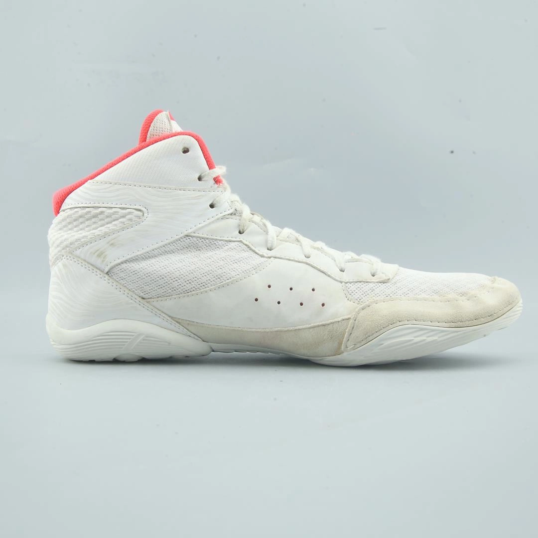 ASICS MATFLEX 7 trainer shoe design snapshots