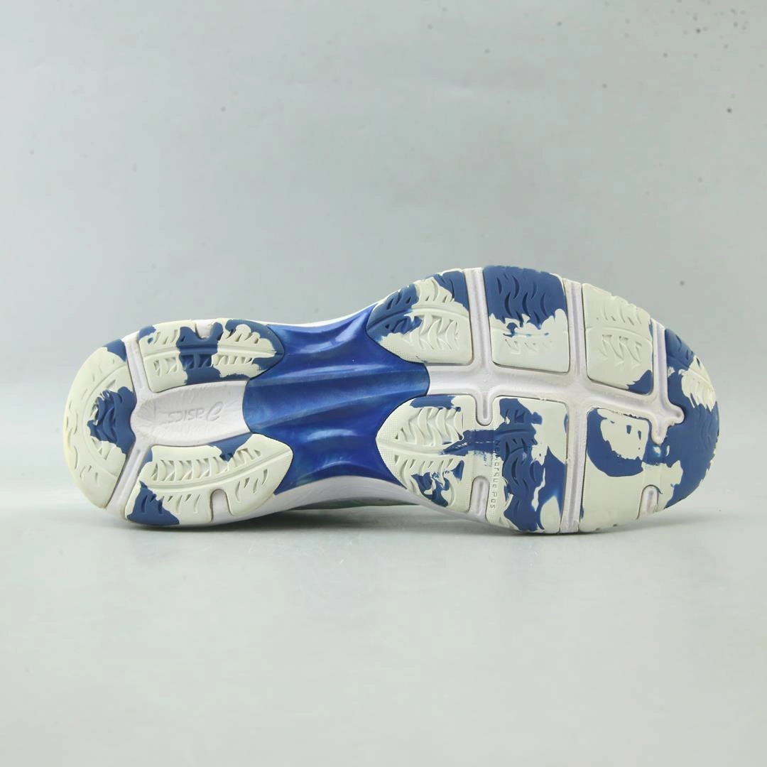 ASICS NETBURNER PROFESSIONAL FF 2 lightweight athletic shoe visuals