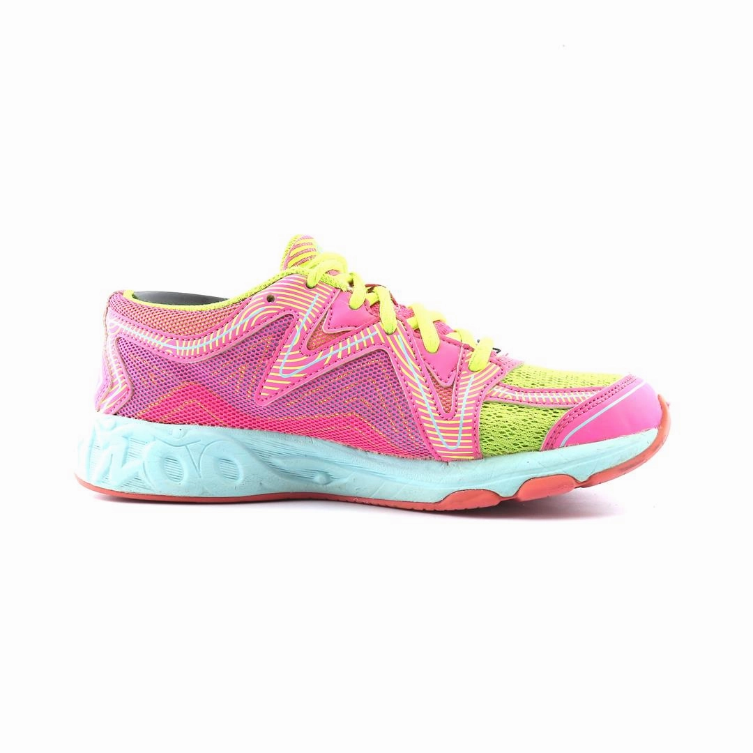 ASICS NOOSA GS lightweight athletic shoe visuals