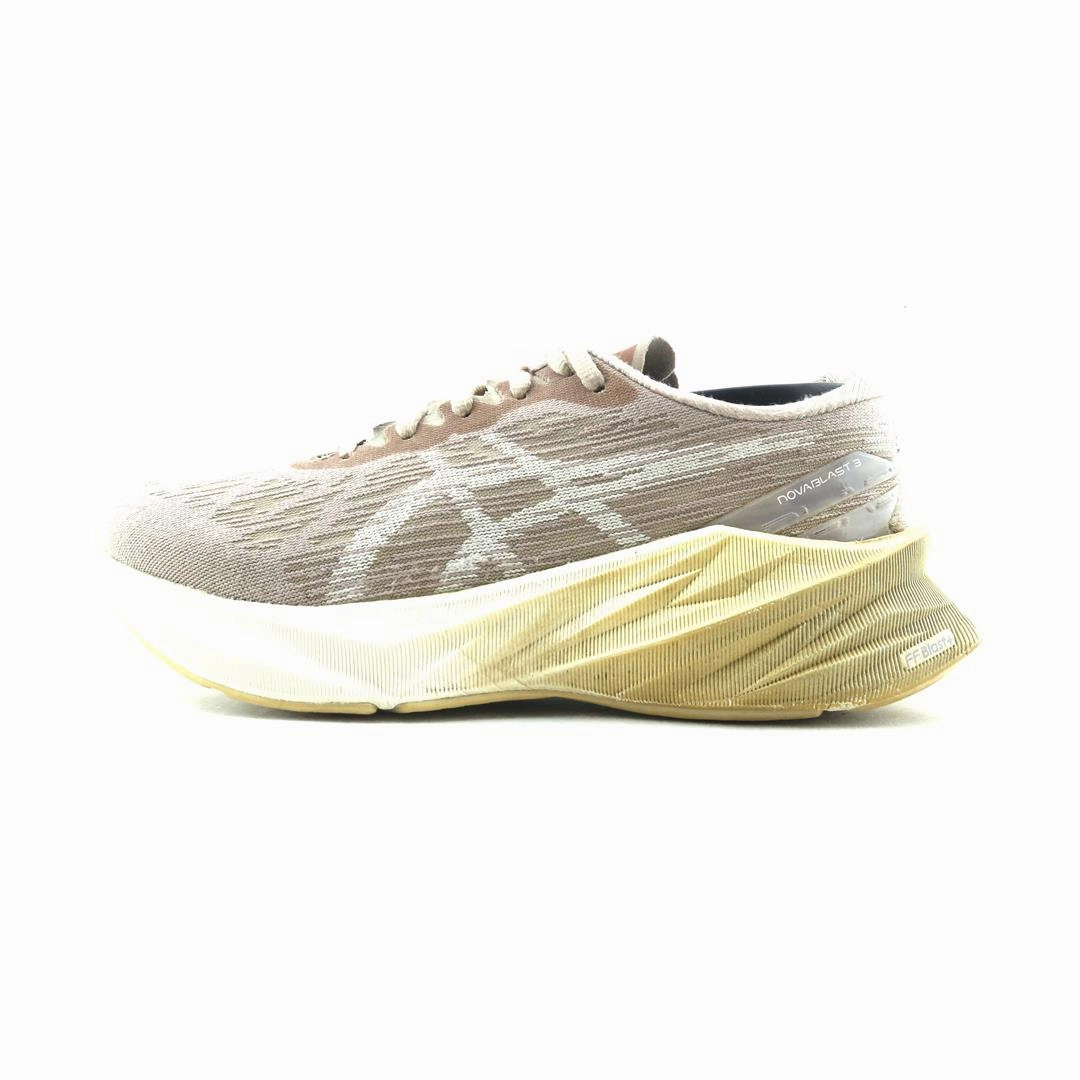 ASICS NOVABLAST 3 Asics lightweight sneakers
