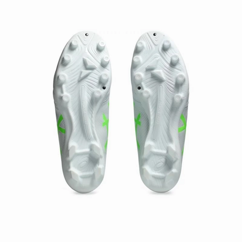 ASICS Ultrezza Club 3 2E WIDE Adults Football Boots Asics durable football boots