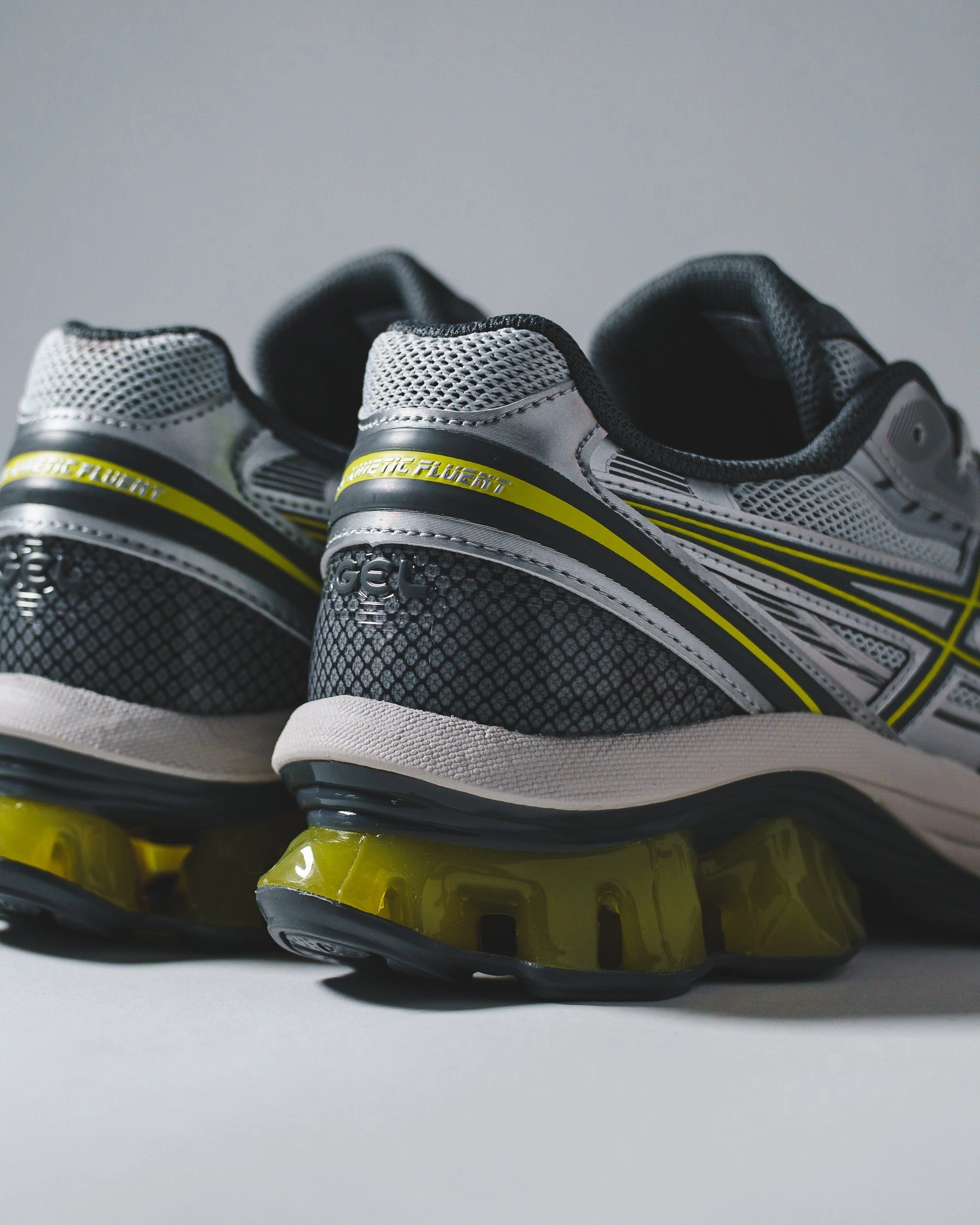 Asics Unisex Gel-Kinetic Fluent Glacier Grey Steel Grey 1203A591-020 Asics shoe style pictures