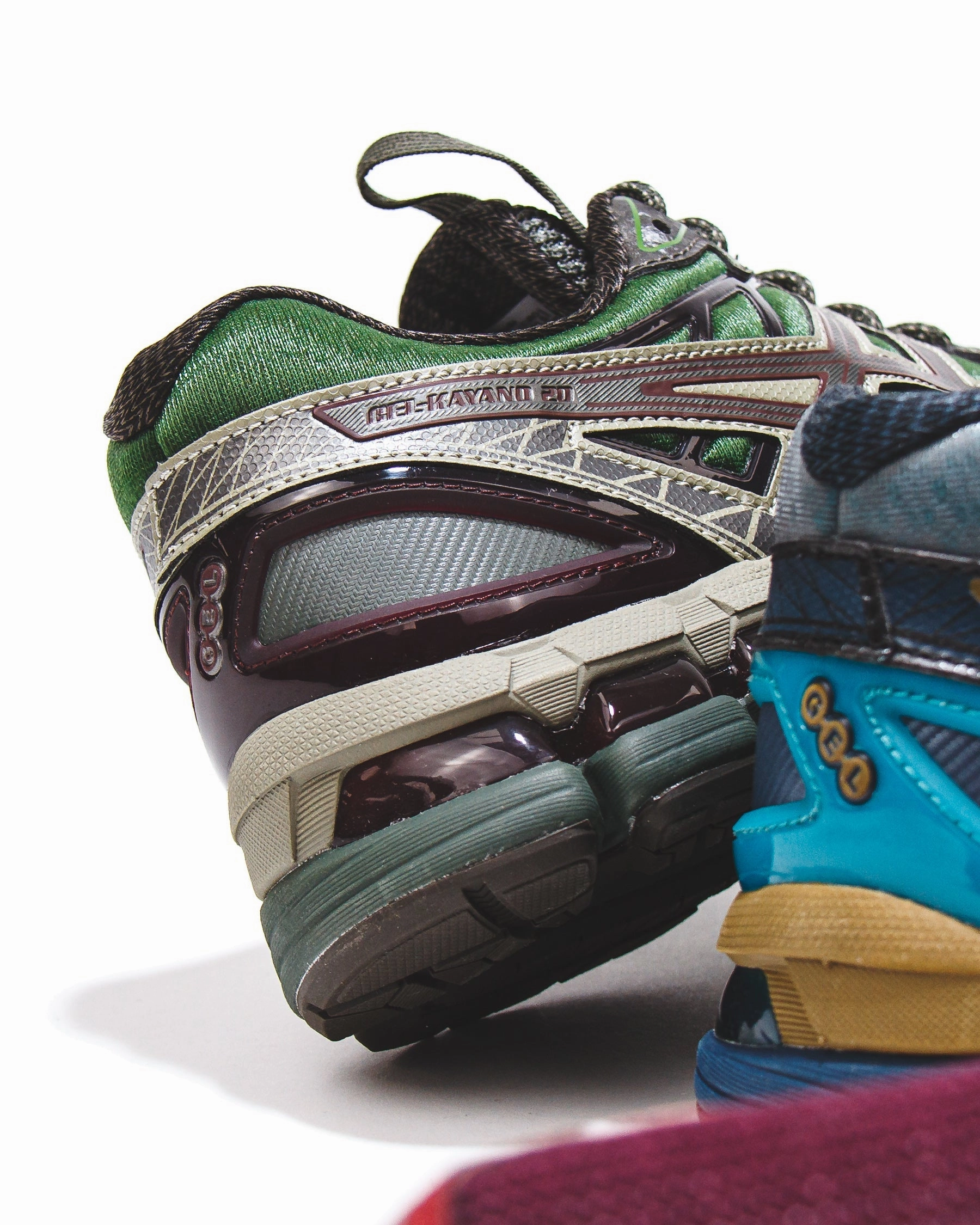 Asics Unisex UB10-S Gel-Kayano 20 Vintage Indigo Sea Glass 1203A664-400 Asics shoe style pictures