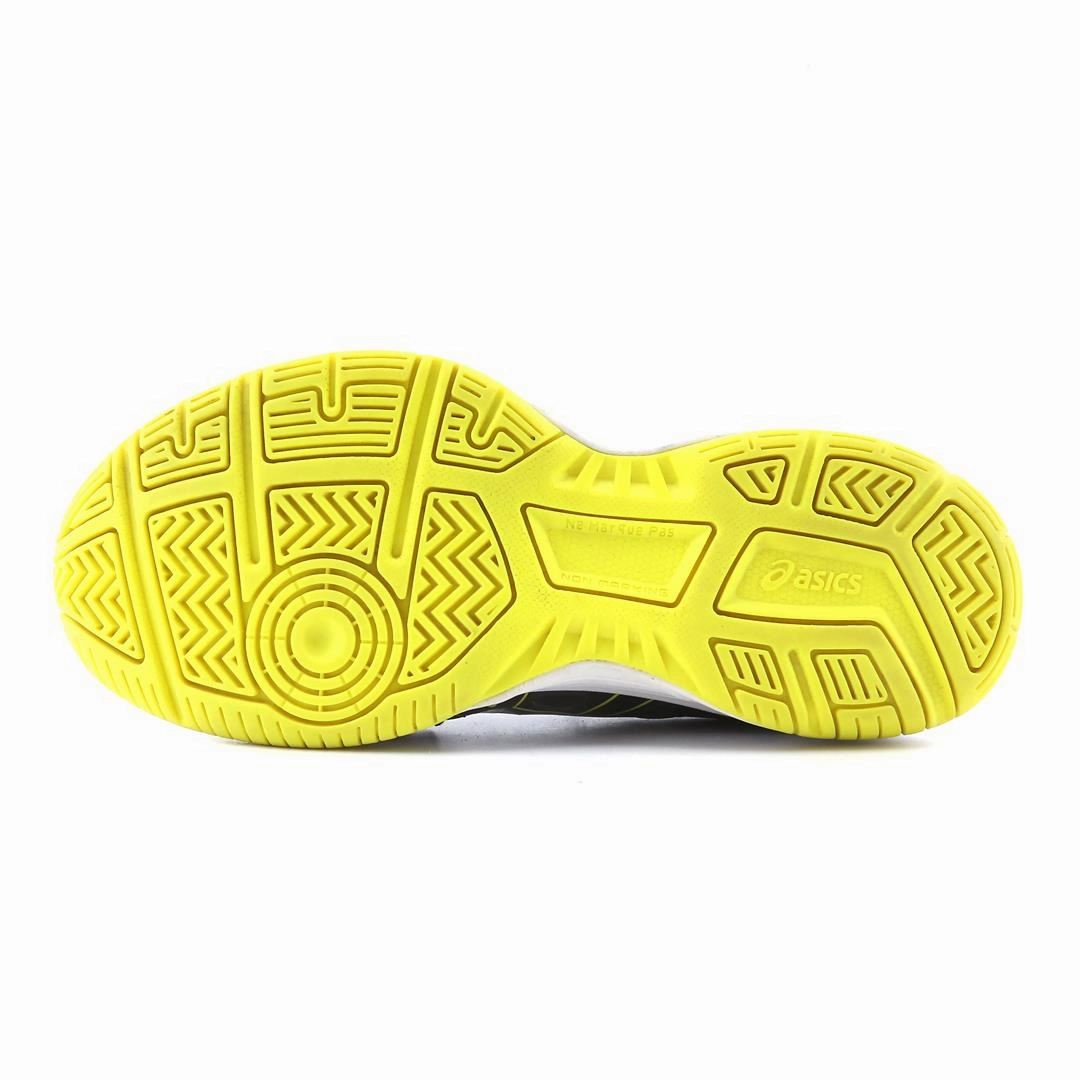 ASICS UPCOURT 3 lightweight athletic shoe visuals