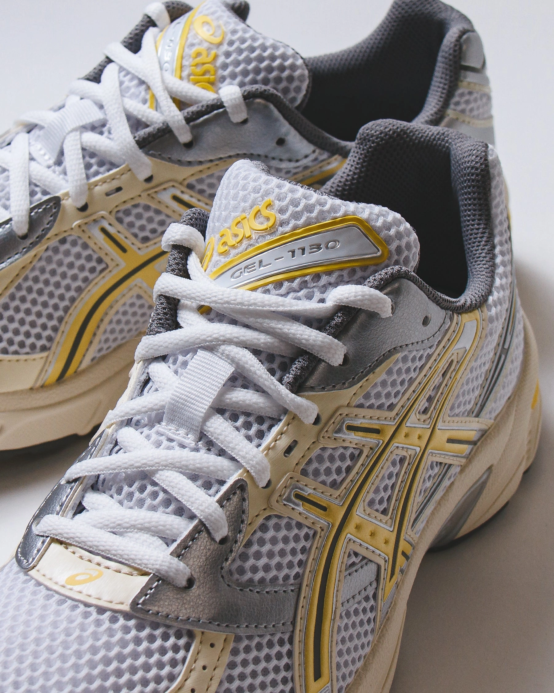 Asics Women Gel-1130 White Faded Yellow 1202A164-118 Asics shoe style pictures