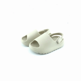 Birdsoles - Little Hops Clogs - Cream Birdsoles barefoot shoes with natural toe spread