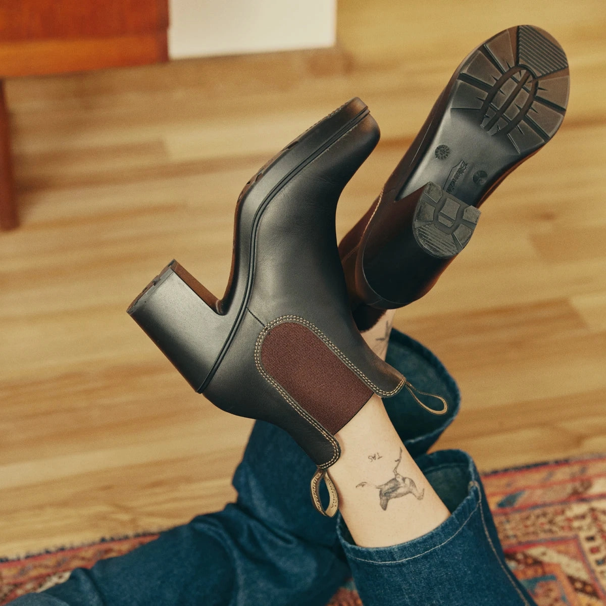 BLUNDSTONE 2365 AND 2366 WOMEN'S Blundstone rugged work boots