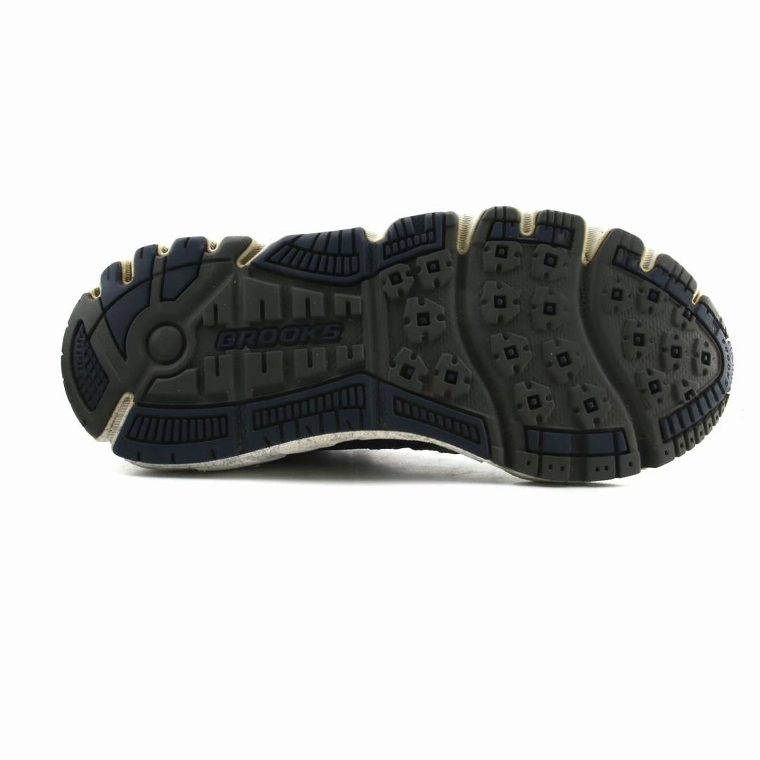 BROOKS  ADDICTION 12 Brooks running shoe close-ups