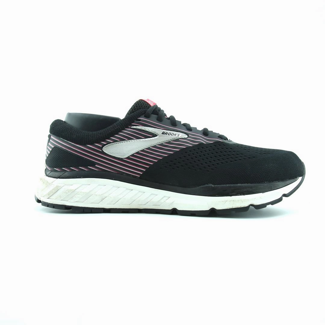 BROOKS ADDICTION 14 lightweight running shoe photos