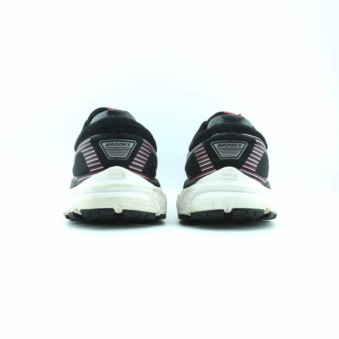 BROOKS ADDICTION 14 lightweight running shoe photos