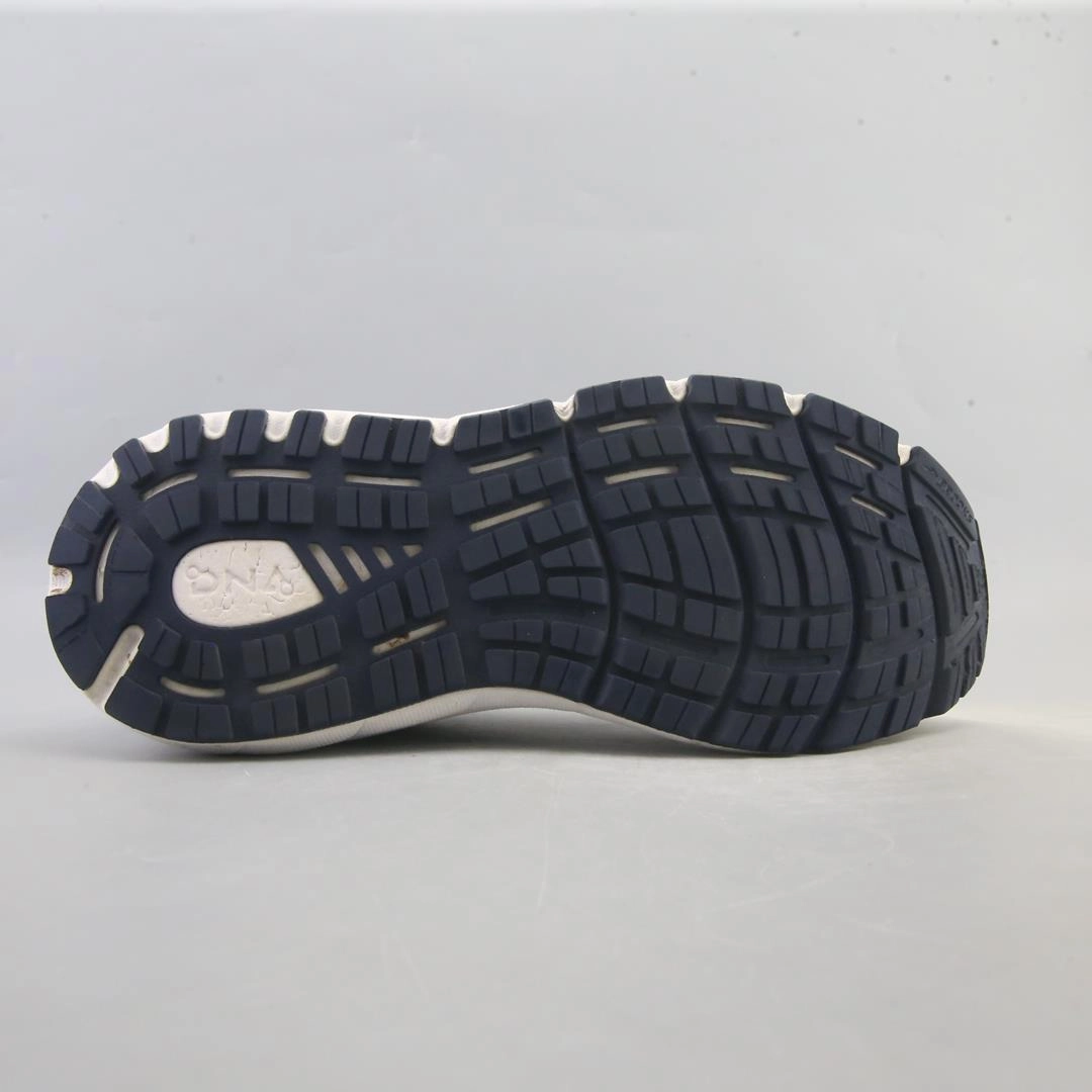 BROOKS ADDICTION GTS 15 Brooks running footwear shots