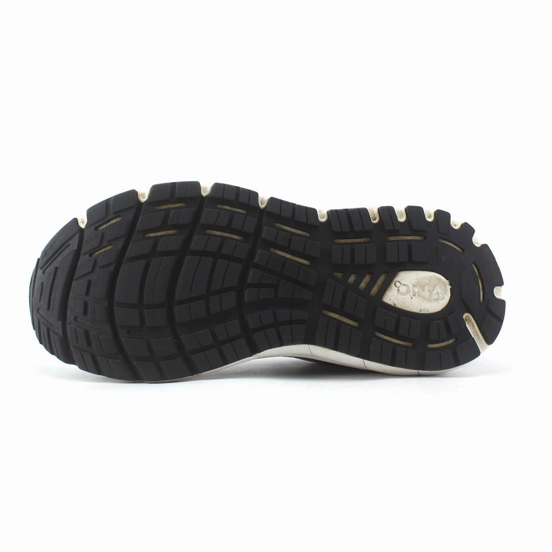 BROOKS ADDICTION GTS 15 Brooks running footwear shots