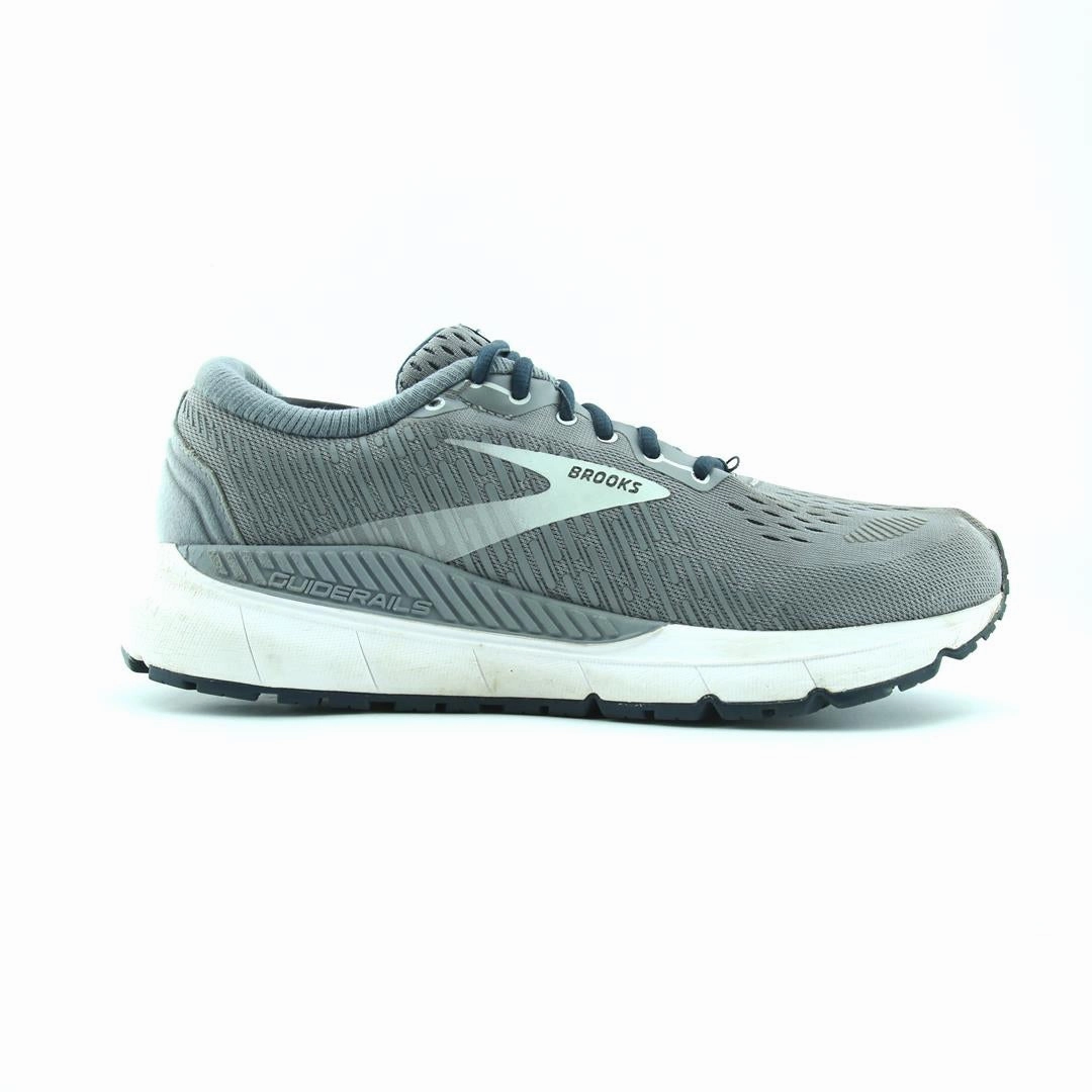 BROOKS ADDICTION GTS 15 lightweight running shoe photos
