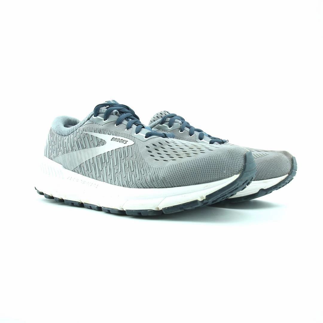 BROOKS ADDICTION GTS 15 lightweight running shoe photos