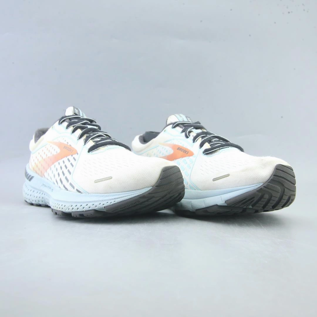 BROOKS ADDICTION GTS 21 athletic Brooks shoe snapshots