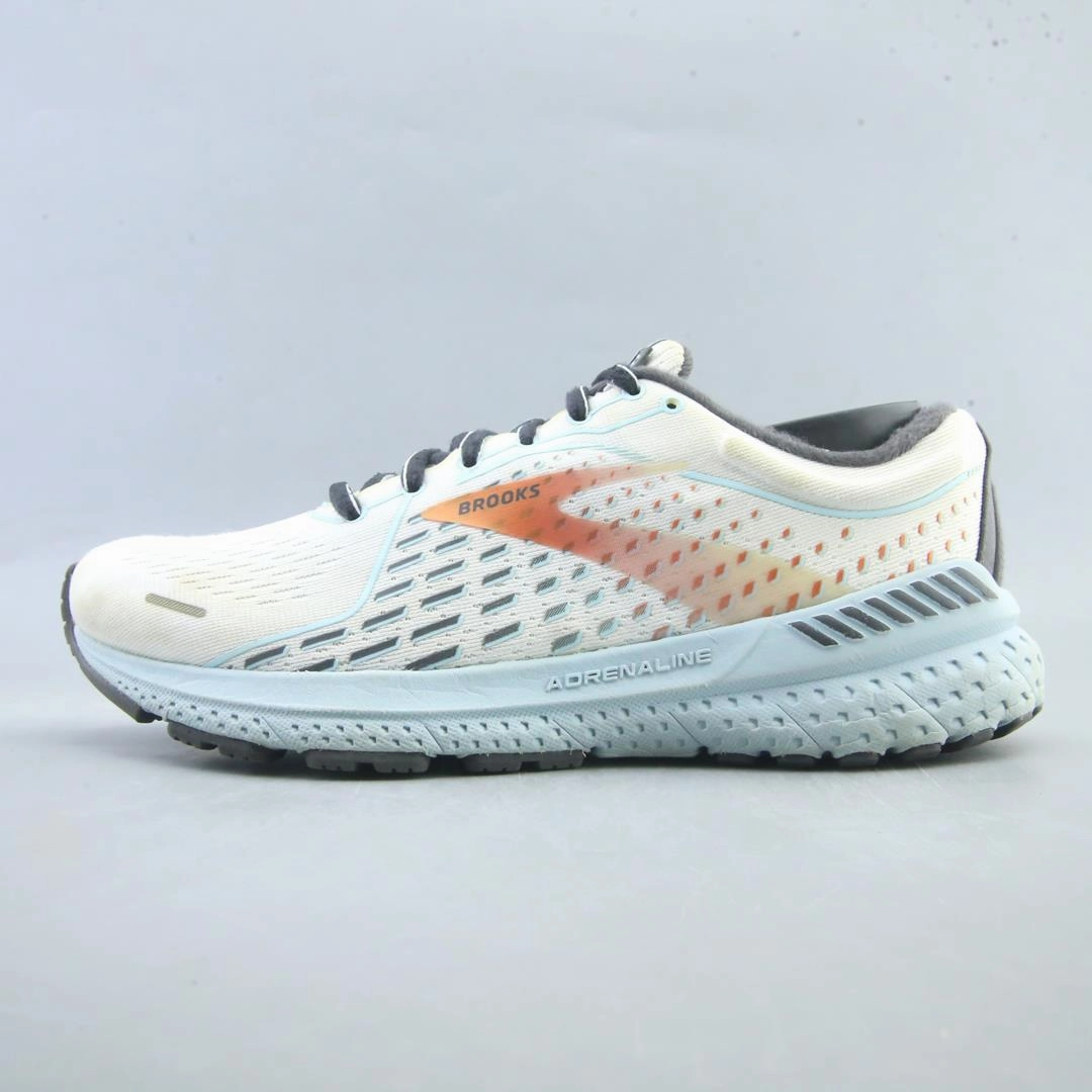 BROOKS ADDICTION GTS 21 Brooks lightweight running footwear