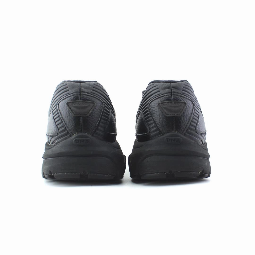 BROOKS ADDICTION WALKER 2 Brooks running footwear shots