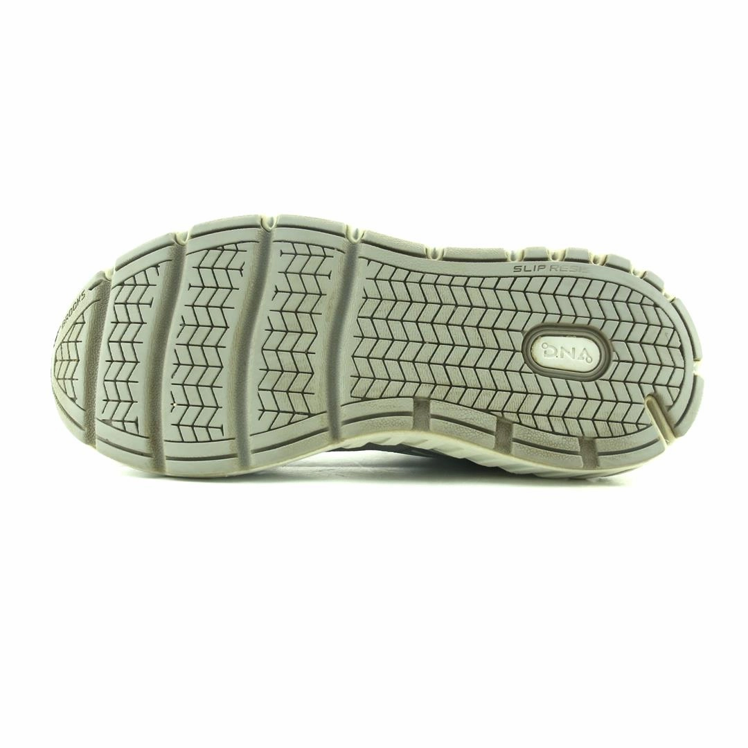 BROOKS ADDICTION WALKER SUEDE Brooks running shoe close-ups