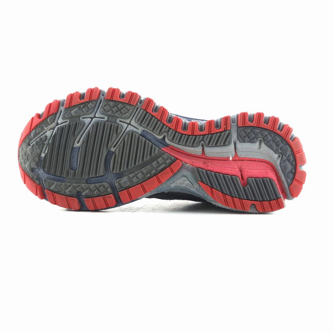 BROOKS ADRENALINE 13 Brooks trainer design images