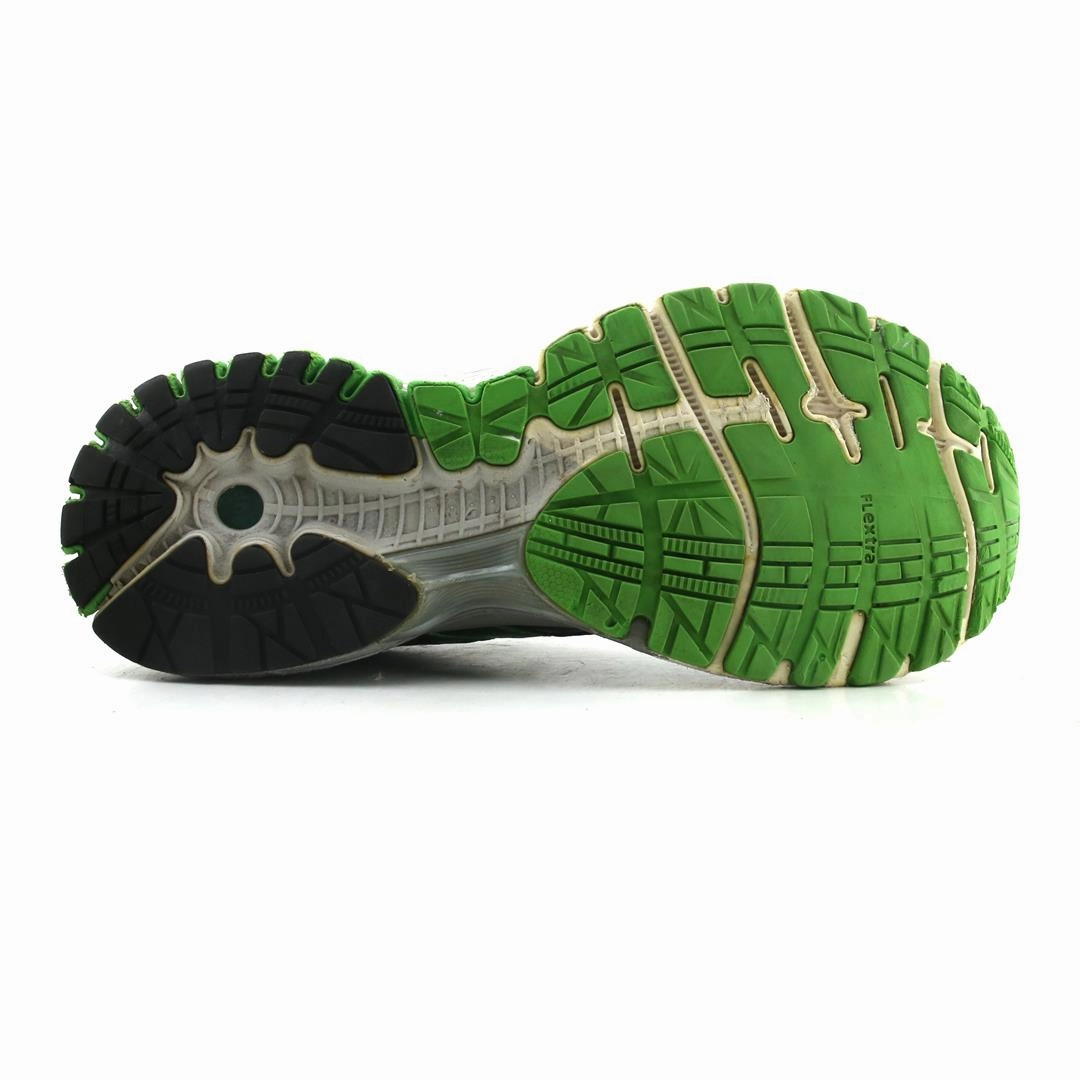 BROOKS ADRENALINE GTS 14 Brooks running shoe close-ups