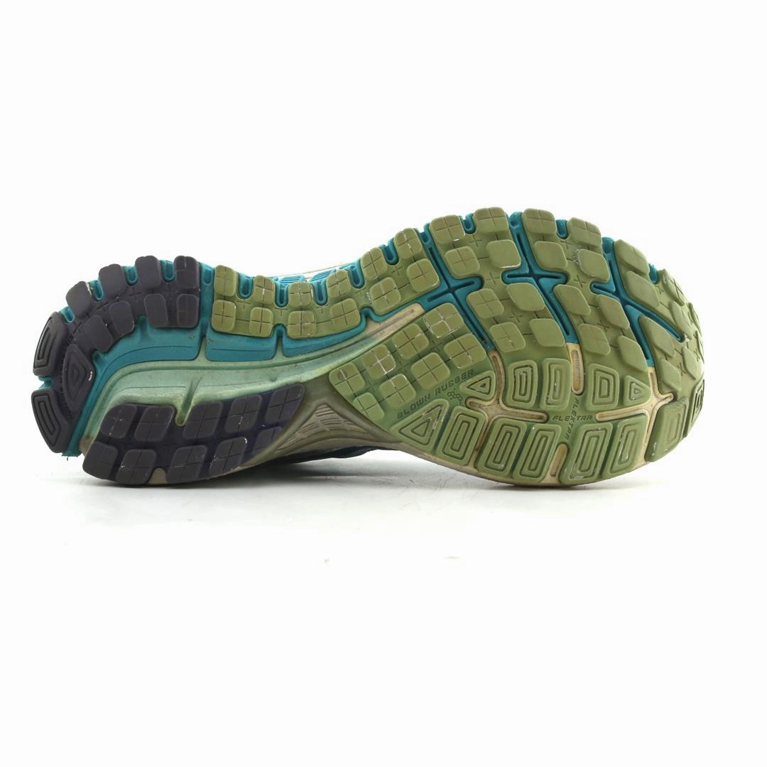 BROOKS ADRENALINE GTS 16 Brooks running shoe close-ups