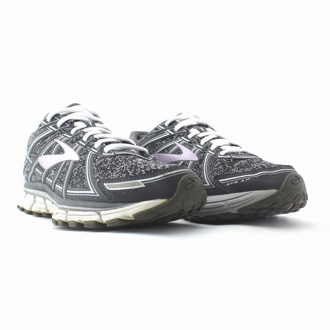 BROOKS ADRENALINE GTS 17 Brooks running shoe close-ups