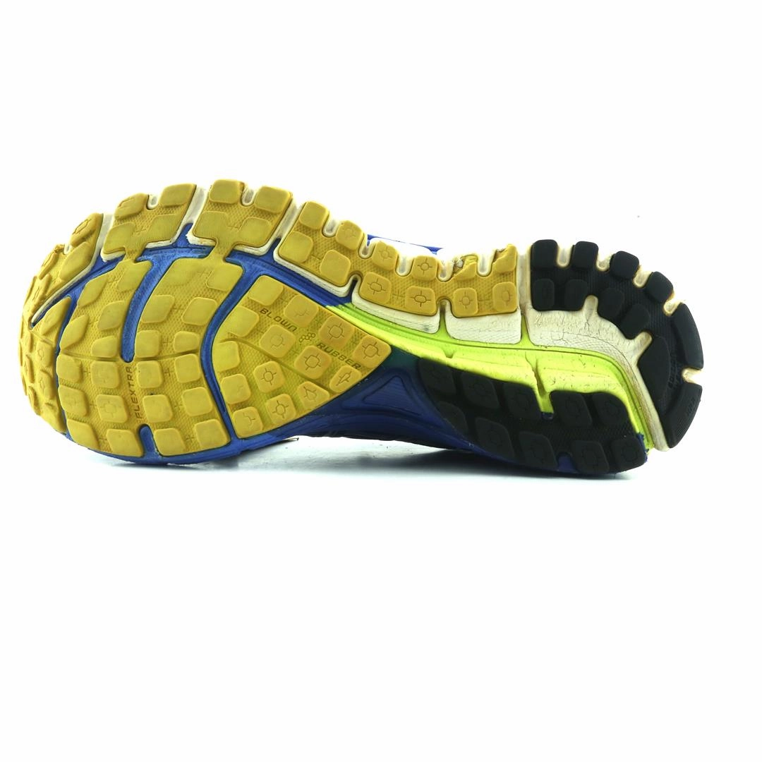 BROOKS ADRENALINE GTS 17 lightweight running shoe photos