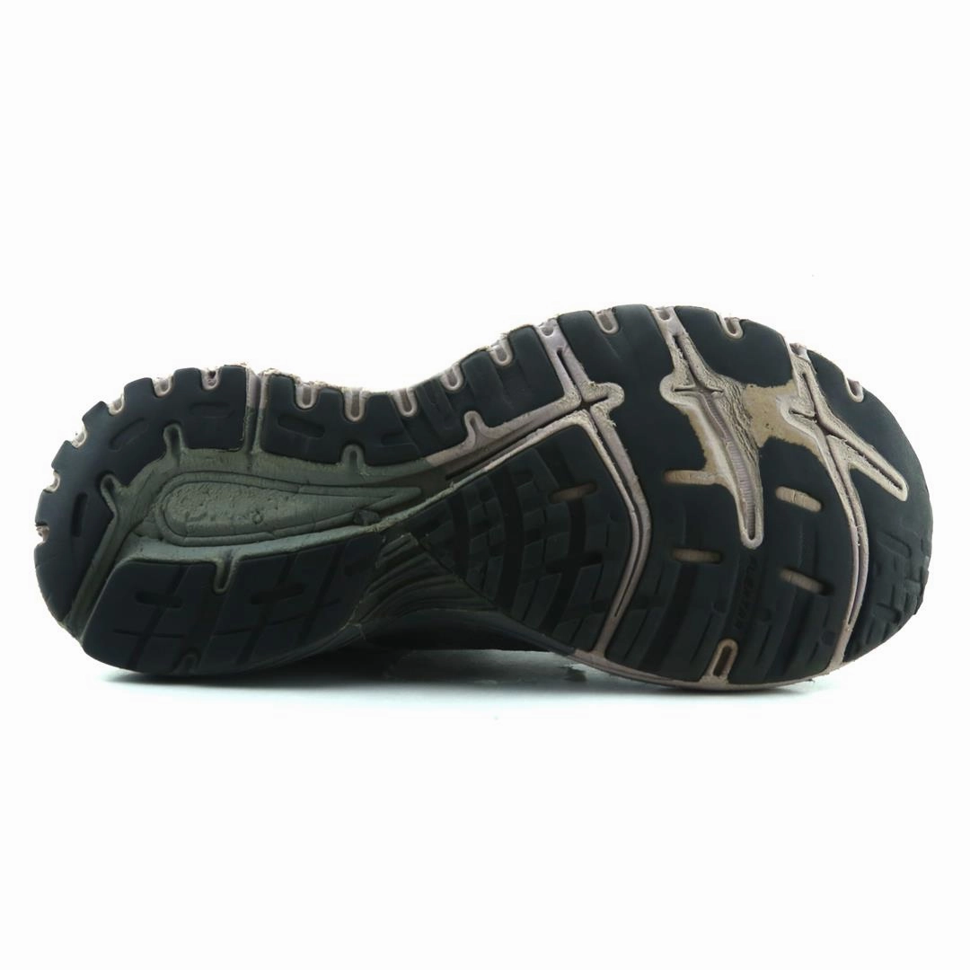 BROOKS ADRENALINE GTS 18 athletic Brooks shoe snapshots