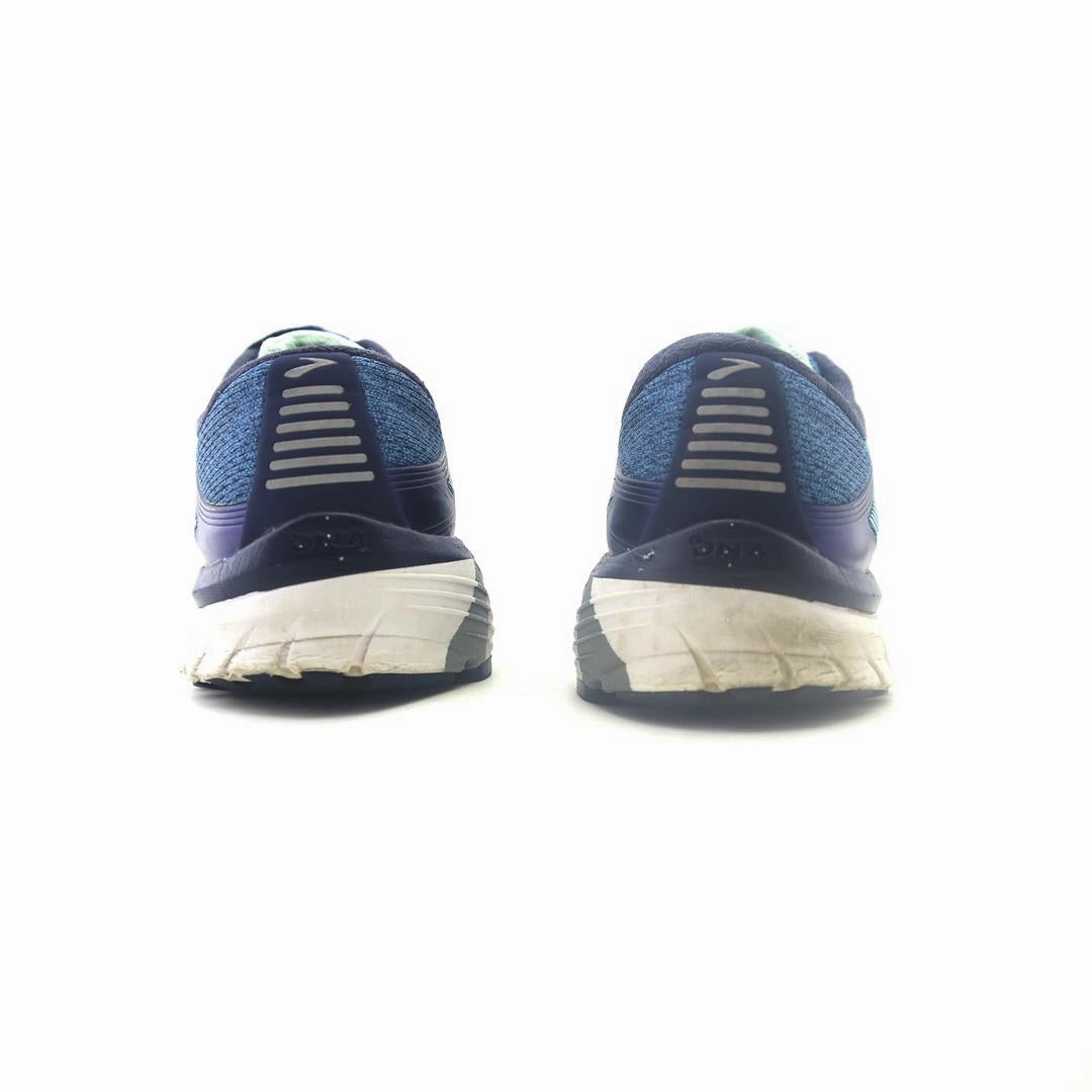 BROOKS ADRENALINE GTS 18 Brooks running footwear shots