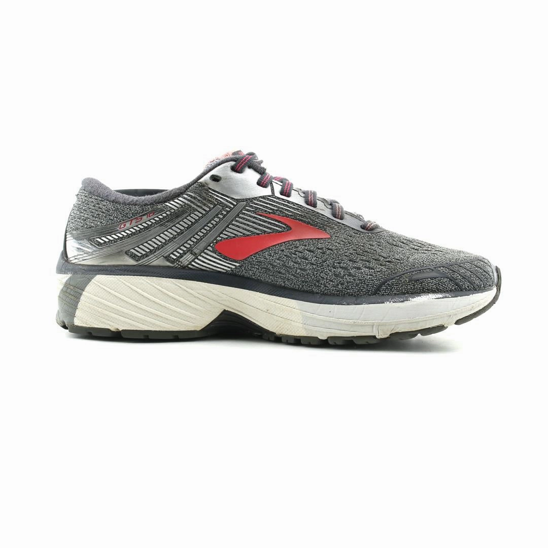 BROOKS ADRENALINE GTS 18 Brooks running shoe close-ups