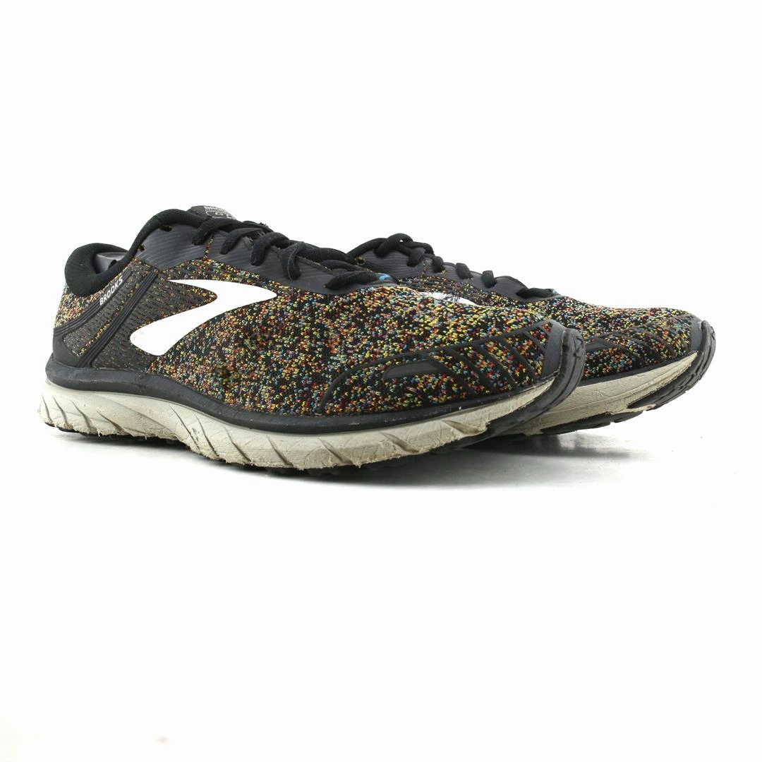 BROOKS ADRENALINE GTS 18 Brooks running shoe close-ups