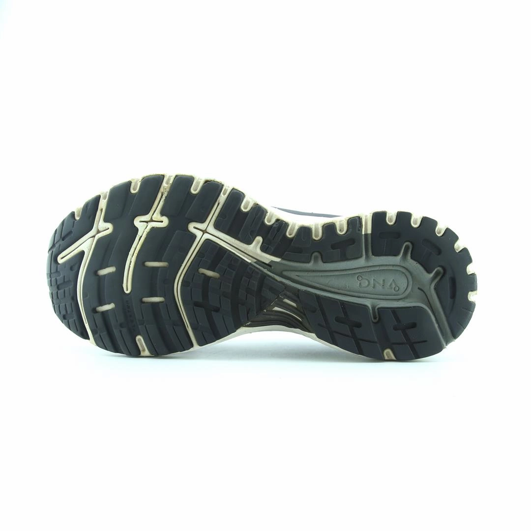BROOKS ADRENALINE GTS 18 Brooks trainer design images