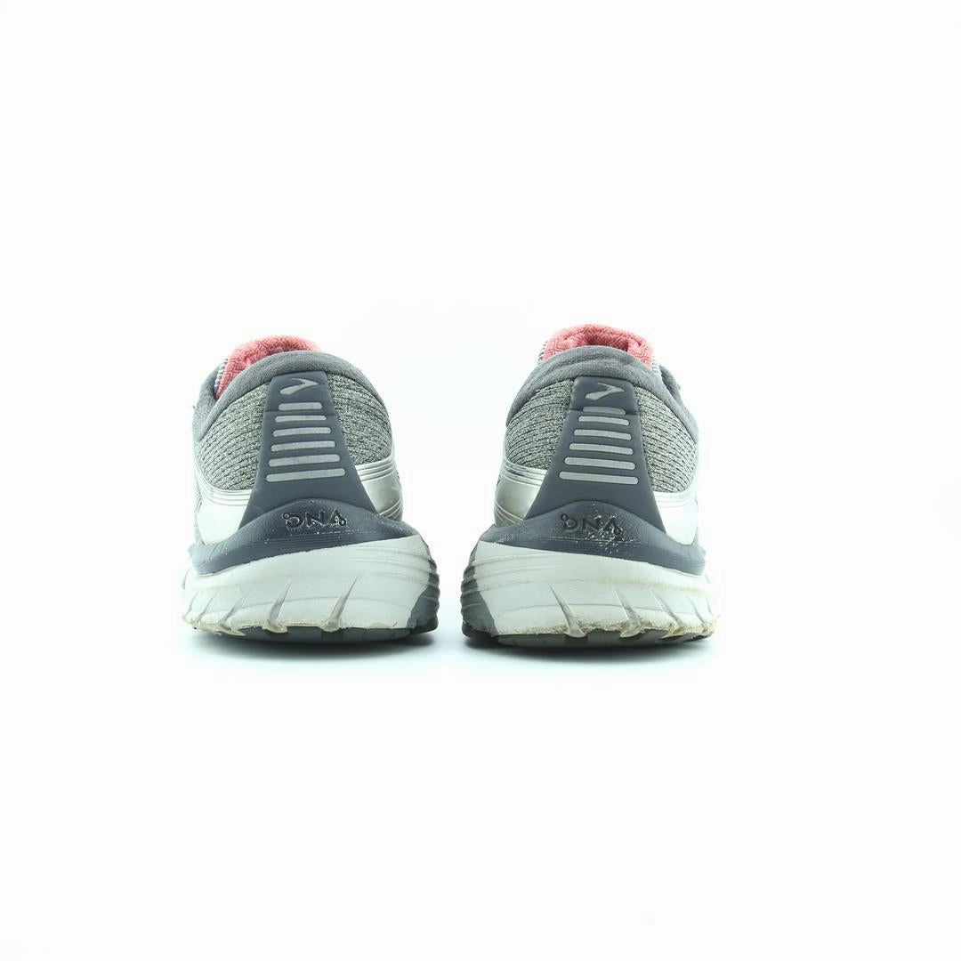 BROOKS ADRENALINE GTS 18 Brooks trainer design images