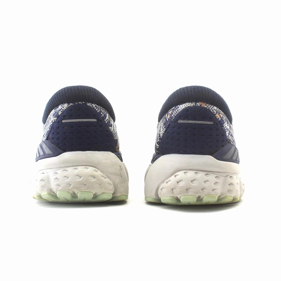 BROOKS ADRENALINE GTS 19 Brooks running footwear shots