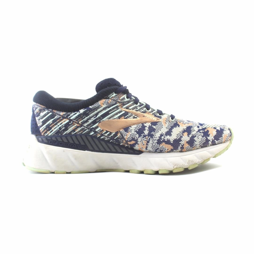 BROOKS ADRENALINE GTS 19 Brooks running footwear shots