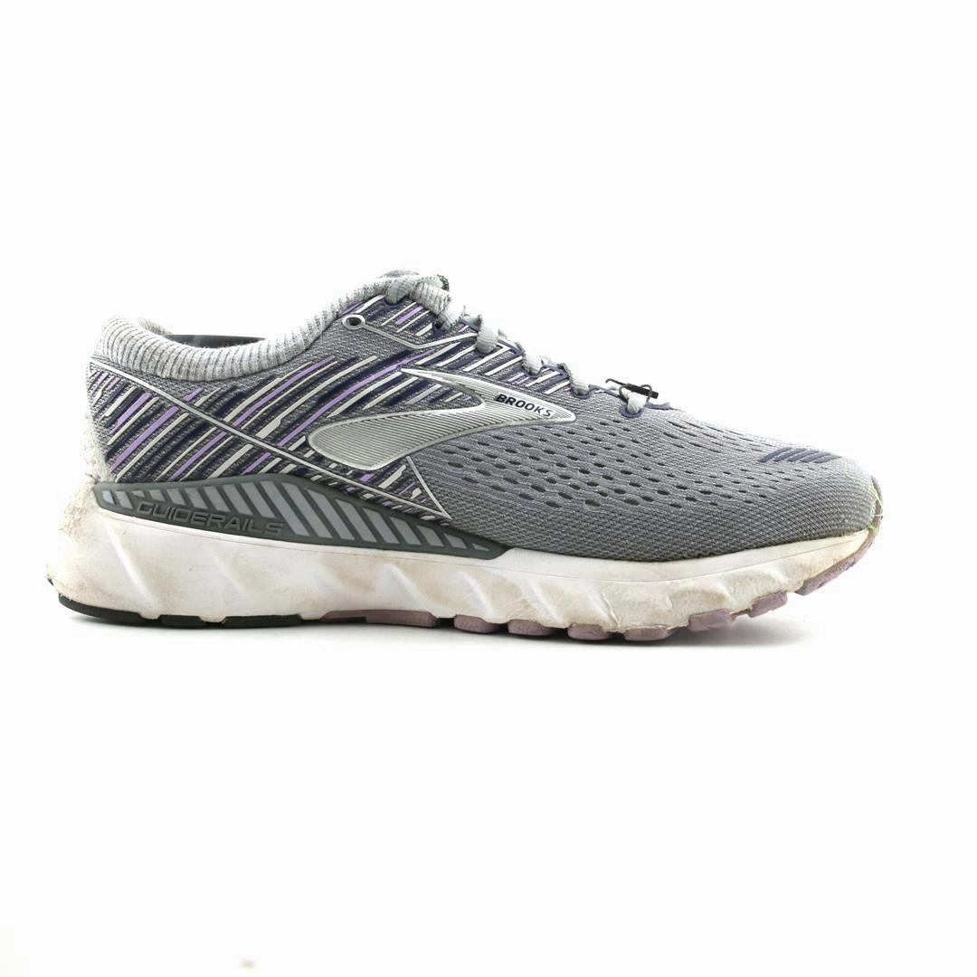 BROOKS ADRENALINE GTS 19 Brooks running shoe close-ups