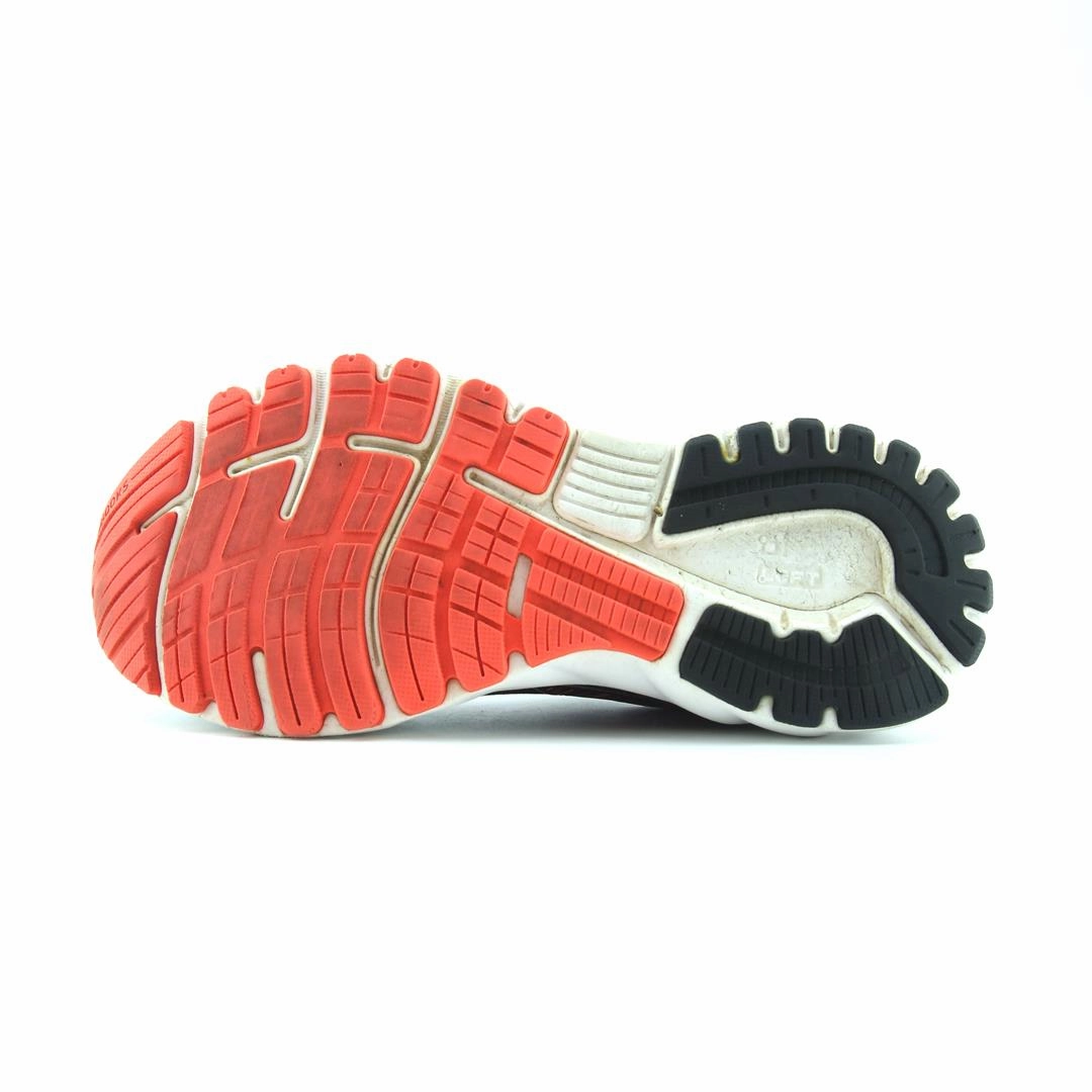 BROOKS ADRENALINE GTS 19 Brooks trainer design images