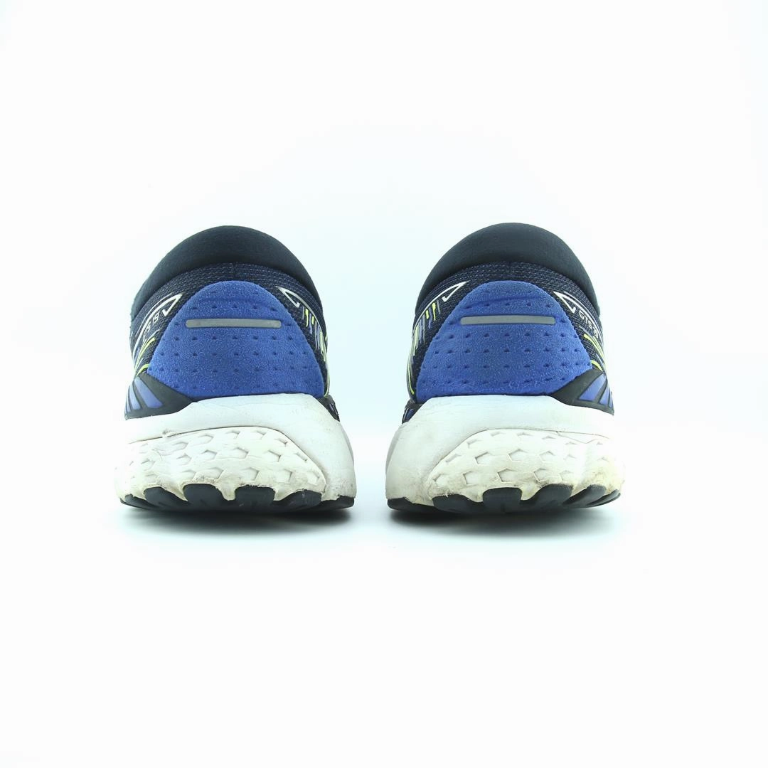 BROOKS ADRENALINE GTS 19 Brooks trainer design images