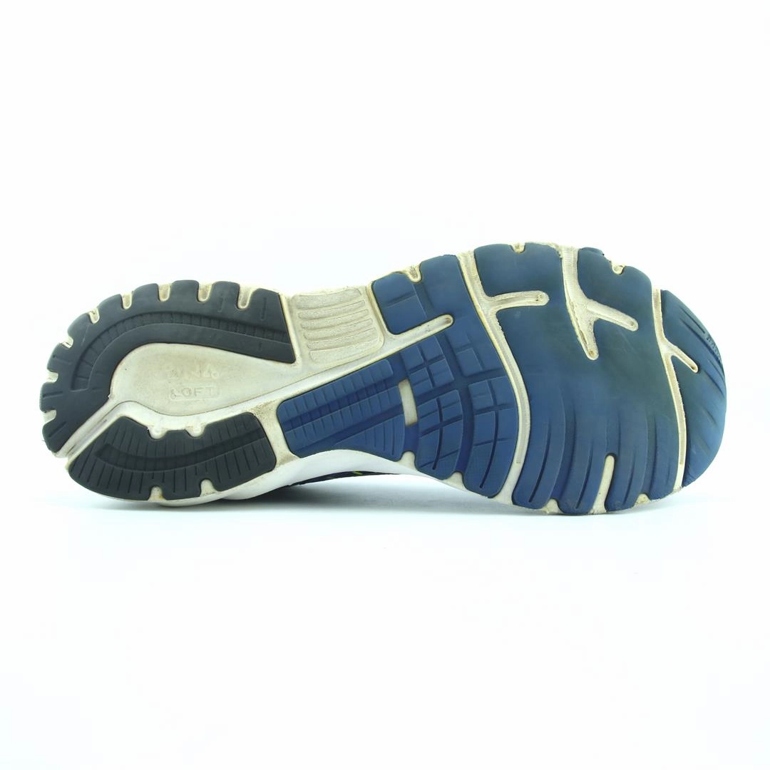 BROOKS ADRENALINE GTS 19 Brooks trainer design images