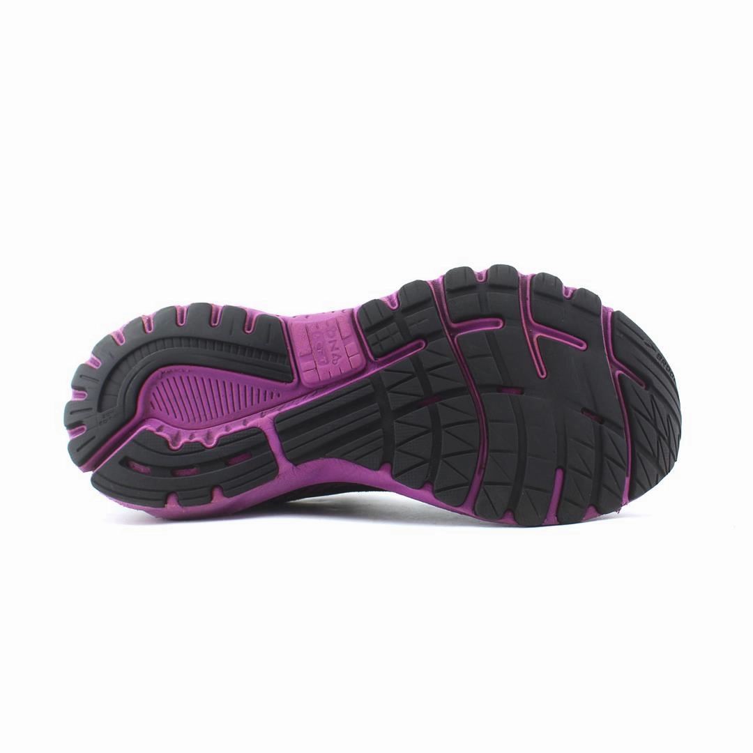 BROOKS ADRENALINE GTS 20 Brooks running footwear shots