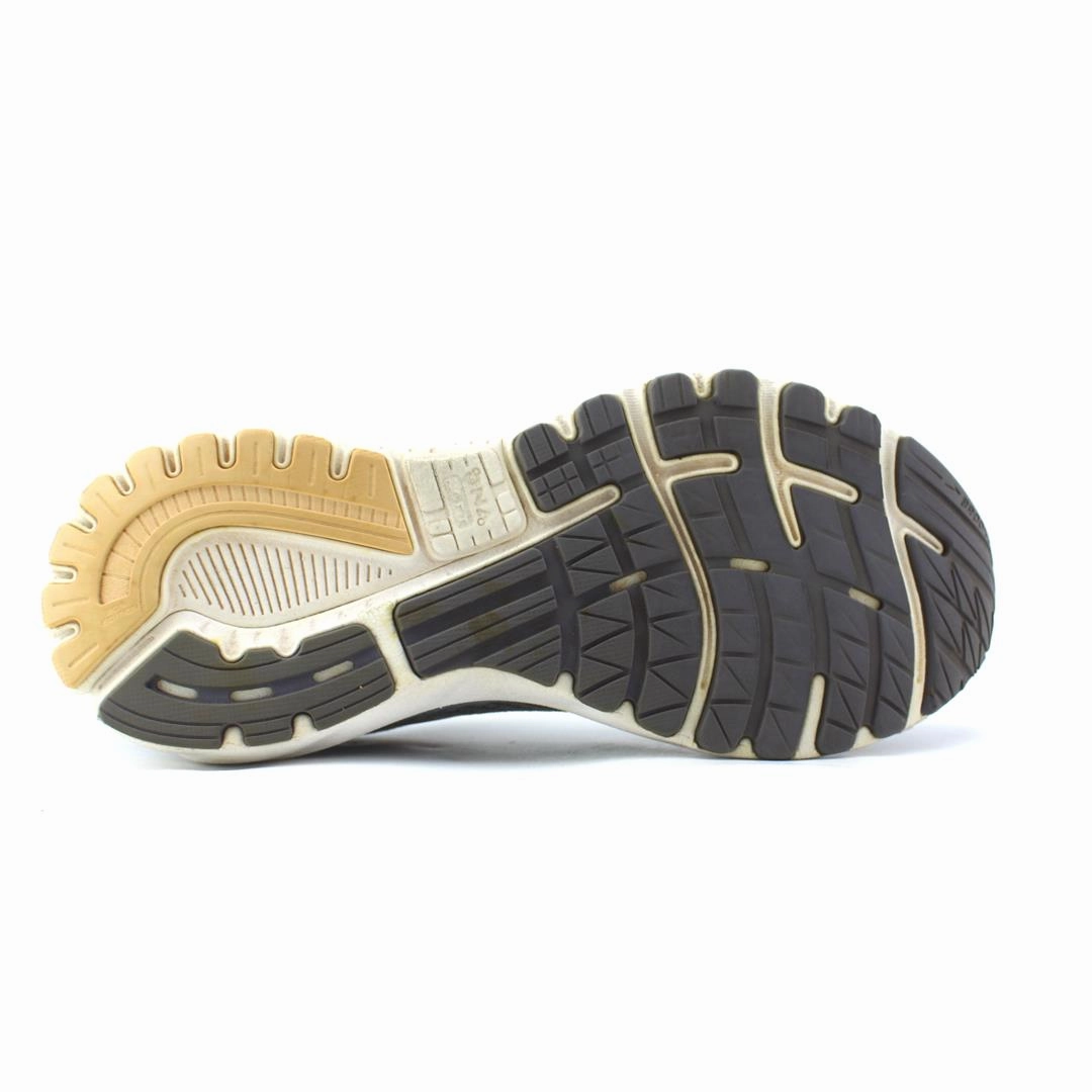 BROOKS ADRENALINE GTS 20 Brooks running footwear shots