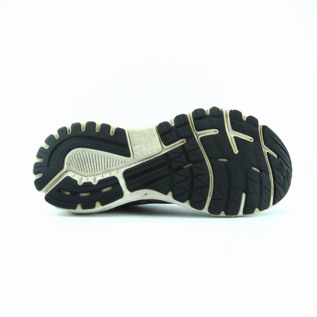 BROOKS ADRENALINE GTS 20 Brooks trainer design images