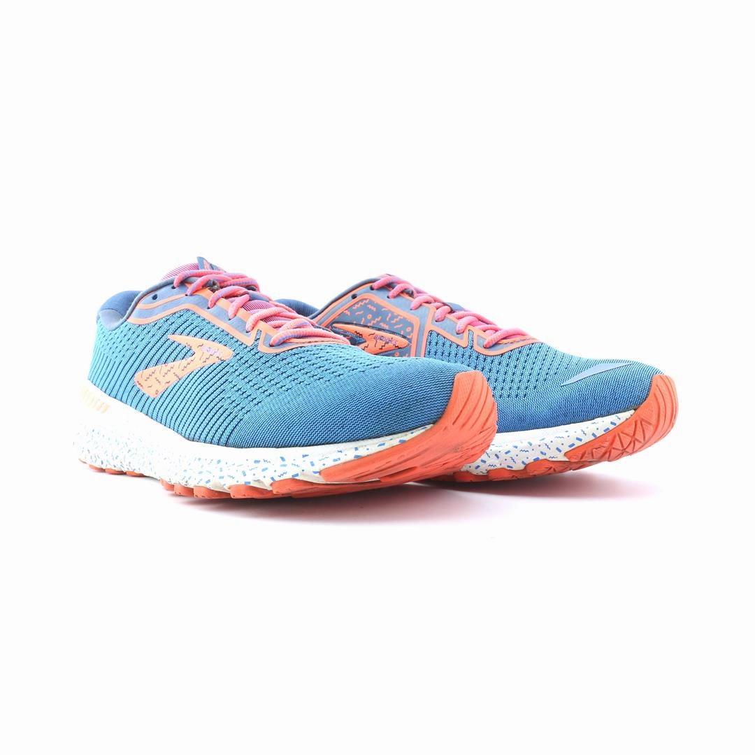 BROOKS ADRENALINE GTS 20 Brooks trainer design images