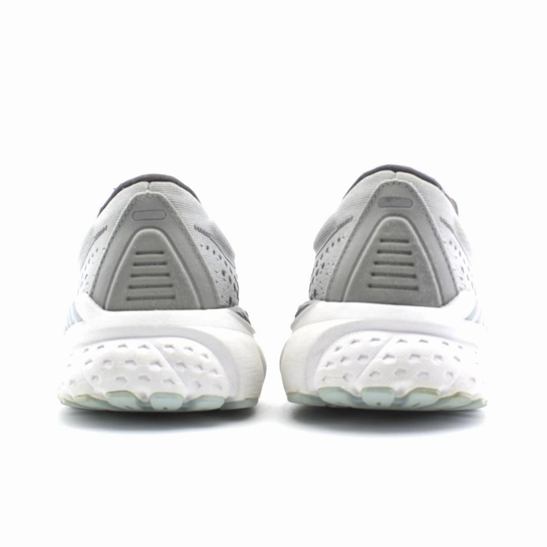 BROOKS ADRENALINE GTS 21 athletic Brooks shoe snapshots